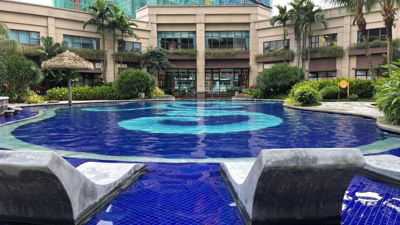 Paradise Pines Park Jb *